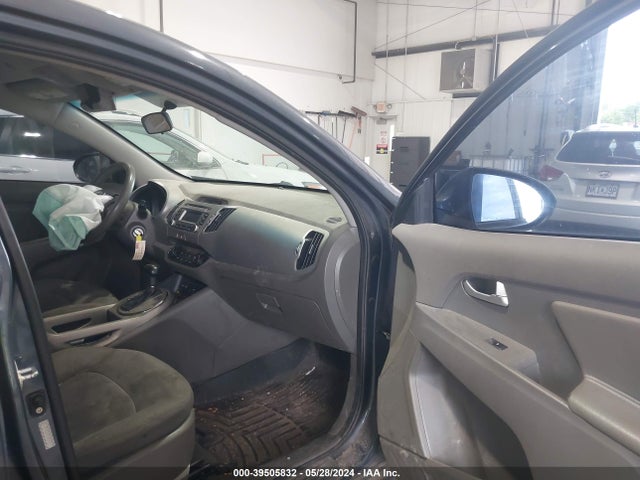 KIA Sportage Lx 2016 KNDPB3AC4G7814379 Image 5