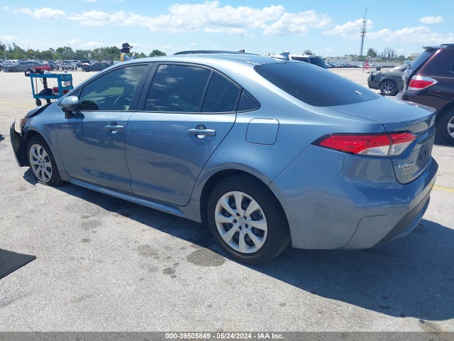 Toyota COROLLA LE 2022 JTDEPMAE8N3028024 Image 3