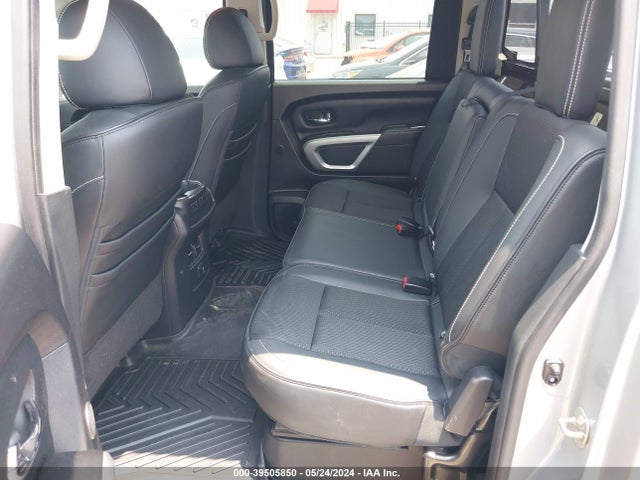 Nissan Titan Pro-4x 2017 1N6AA1E55HN572057 Image 8