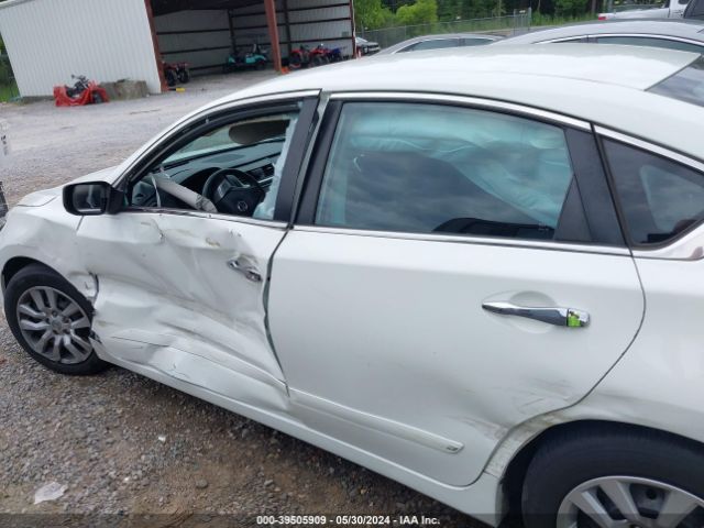 1N4AL3AP2GN371057 Nissan Altima 2.5 S