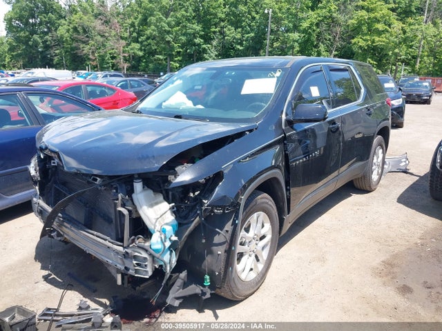 Chevrolet Traverse Ls 2019 1GNEVFKWXKJ112482 Image 2