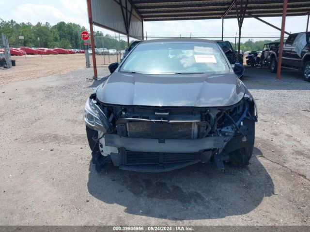 1G4ZR5SS2HU193146 Buick Lacrosse Premium