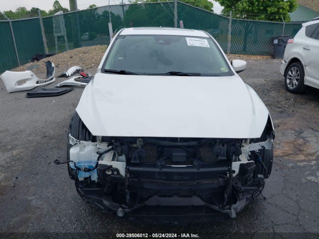 3MZBN1M3XJM169779 Mazda Mazda3 Grand Touring