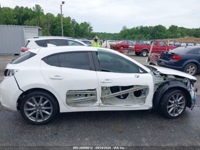 3MZBN1M3XJM169779 Mazda Mazda3 Grand Touring