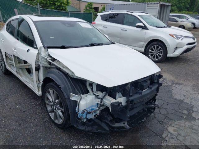 3MZBN1M3XJM169779 Mazda Mazda3 Grand Touring