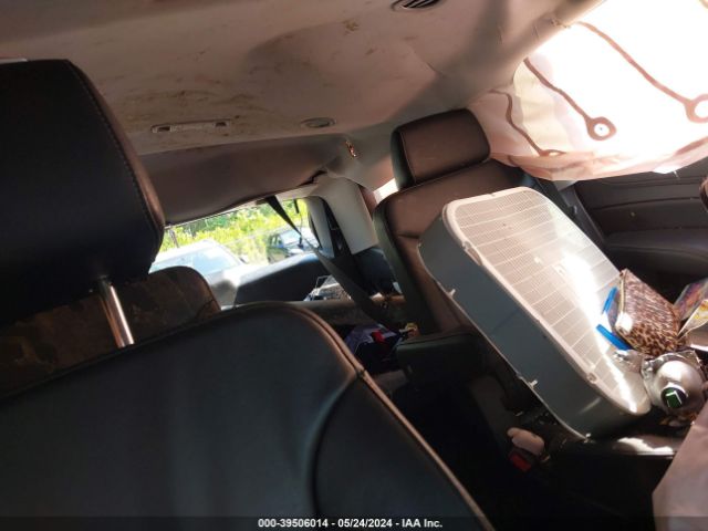 1GNSKBKC3KR169098 Chevrolet Tahoe Lt
