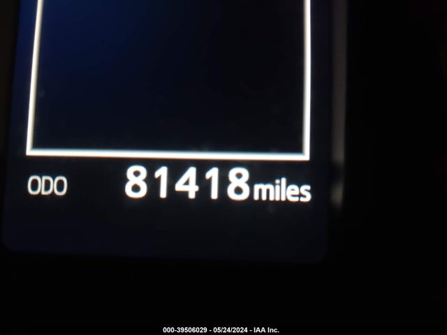 Toyota Rav4 Xle 2018 JTMRFREVXJD245669 Image 15