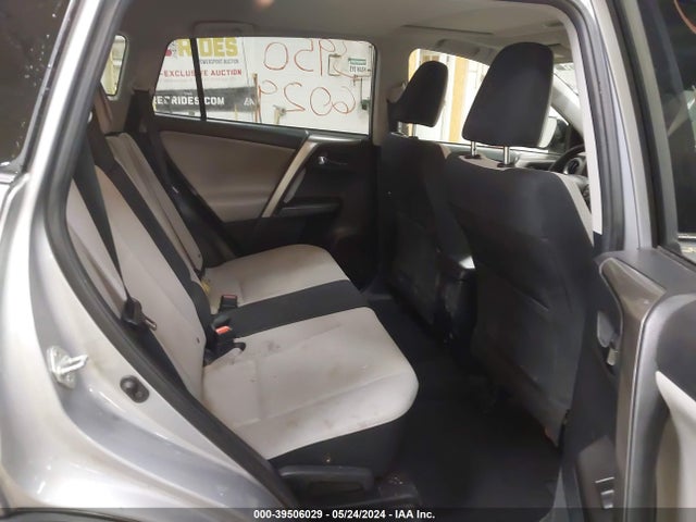 Toyota Rav4 Xle 2018 JTMRFREVXJD245669 Image 8