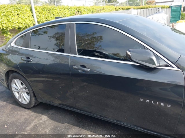 Chevrolet MALIBU LT 2018 1G1ZD5ST4JF166318 Image 13