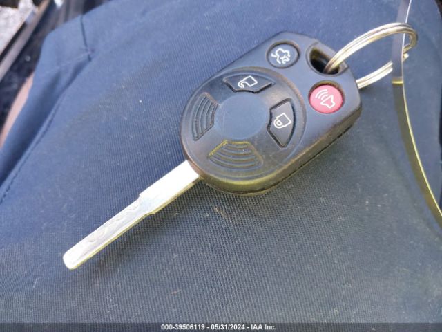 1FADP5AUXJL104660 Ford C-max Hybrid Se