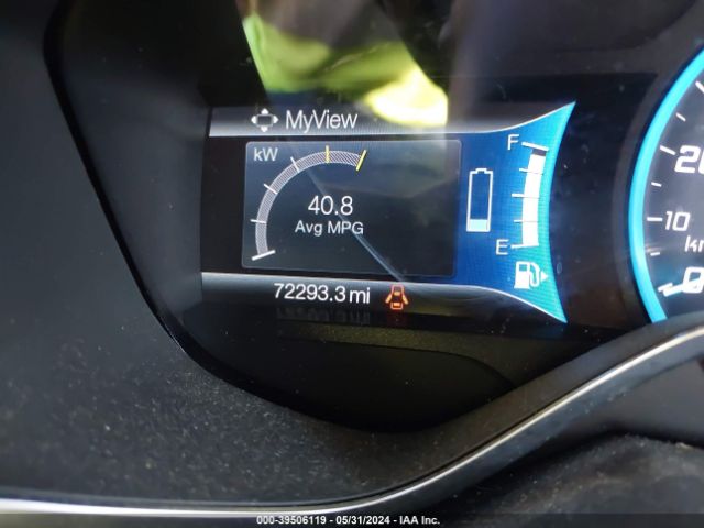 1FADP5AUXJL104660 Ford C-max Hybrid Se