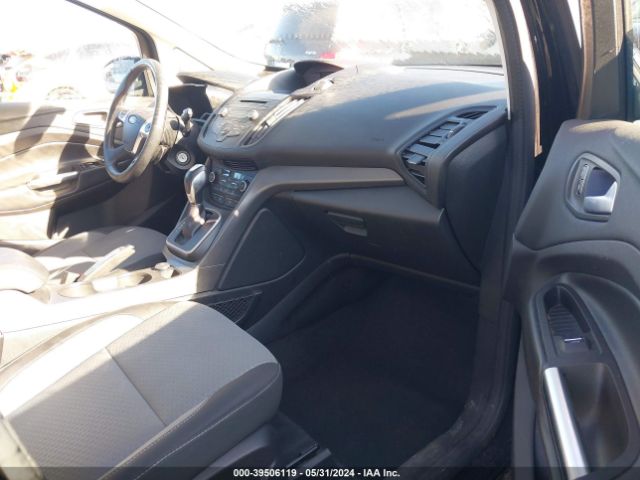 1FADP5AUXJL104660 Ford C-max Hybrid Se