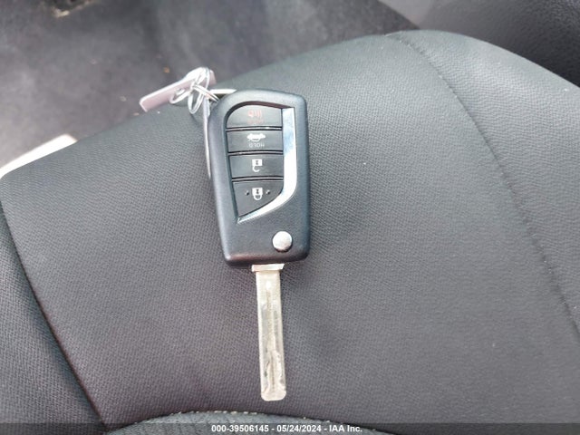 Toyota CAMRY LE 2022 4T1C11AK5NU653855 Image 11