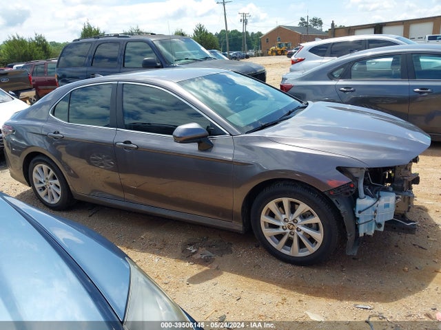 Toyota CAMRY LE 2022 4T1C11AK5NU653855 Image 14