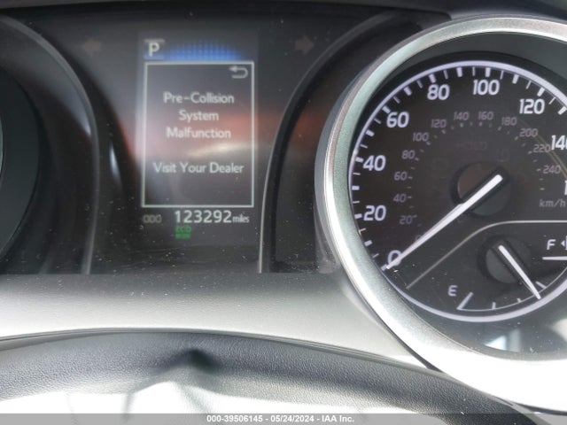Toyota CAMRY LE 2022 4T1C11AK5NU653855 Image 16