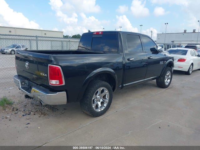 RAM 1500 Laramie  4x4 5'7 Box 2017 1C6RR7NT2HS823965 Image 4