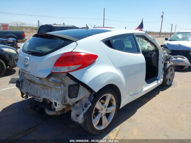 KMHTC6ADXEU191219 Hyundai Veloster Base W/black