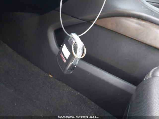 1GKS1CKJ9JR123892 GMC YUKON DENALI