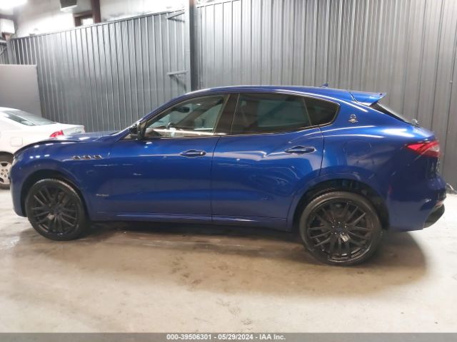 ZN661XUS1KX323574 Maserati Levante Gransport