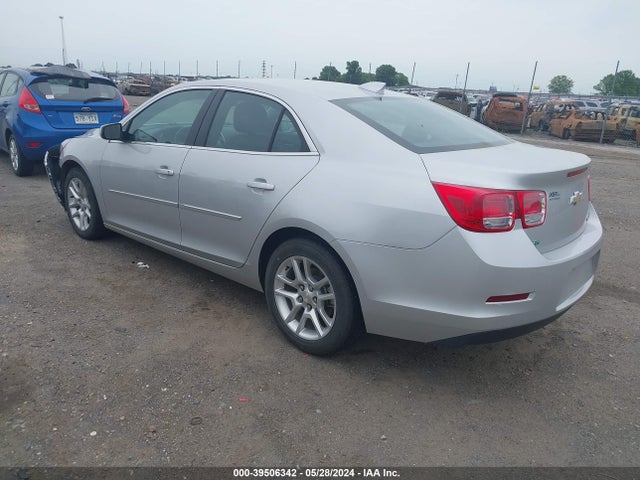 Chevrolet MALIBU 1LT 2015 1G11C5SL3FF104156 Image 3