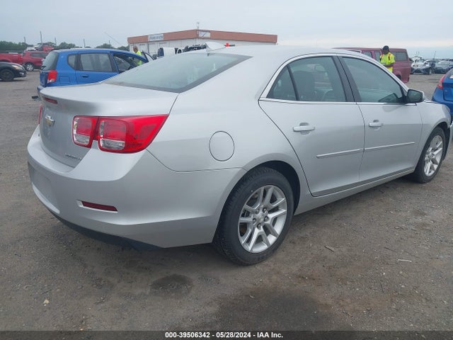 Chevrolet MALIBU 1LT 2015 1G11C5SL3FF104156 Image 4