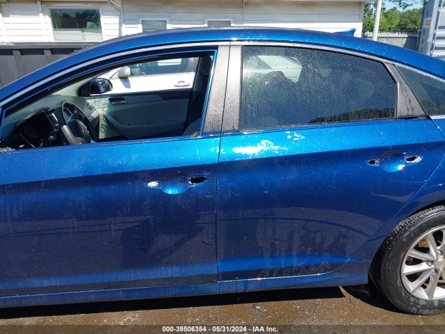 Hyundai SONATA SE 2019 5NPE24AF6KH783096 Image 14