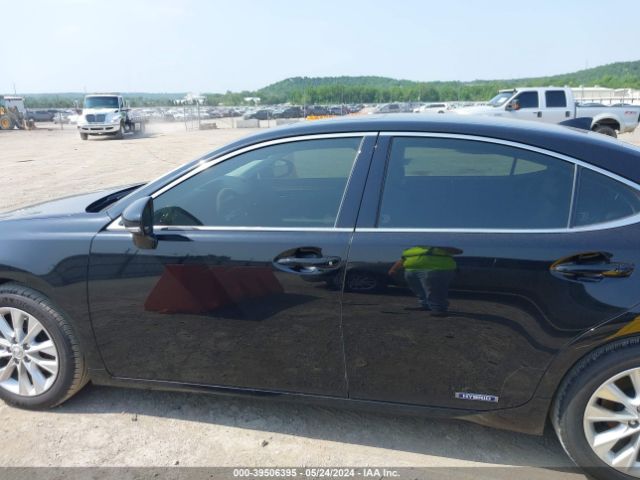 JTHBW1GG2F2093907 Lexus ES 300H