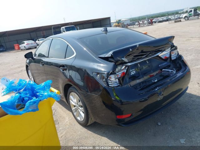 JTHBW1GG2F2093907 Lexus ES 300H