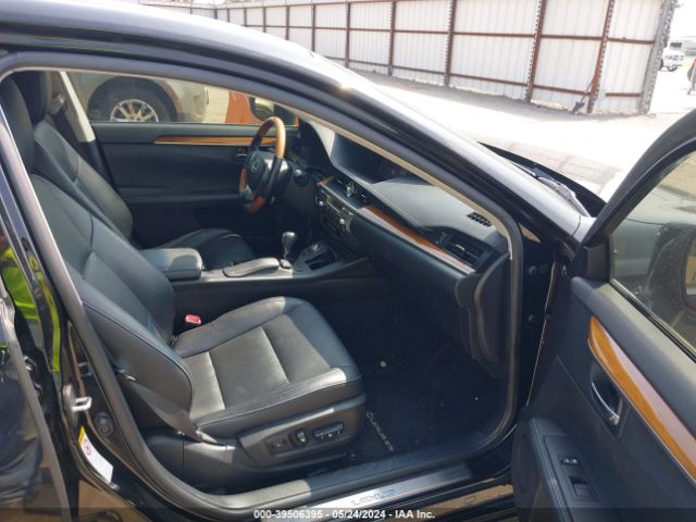 JTHBW1GG2F2093907 Lexus ES 300H