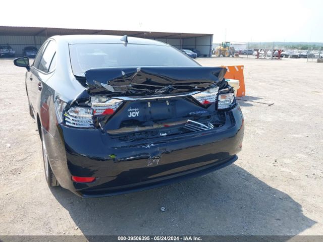 JTHBW1GG2F2093907 Lexus ES 300H