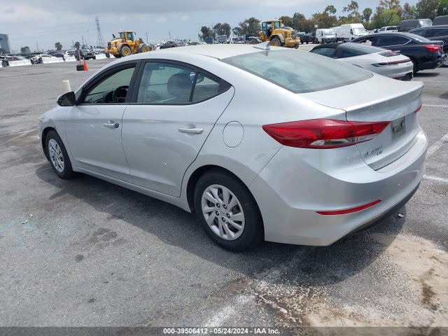 Hyundai ELANTRA SE 2017 5NPD74LF9HH190660 Image 3