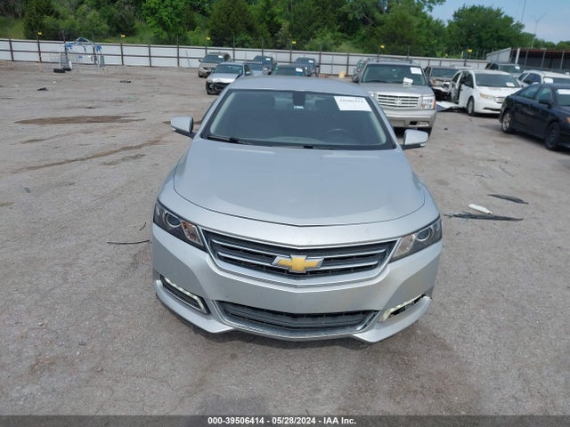 Chevrolet IMPALA 1LT 2018 2G1105S35J9129103 Image 12