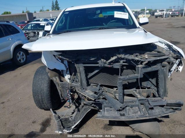 1GNSKHKC5KR146943 Chevrolet Suburban Lt