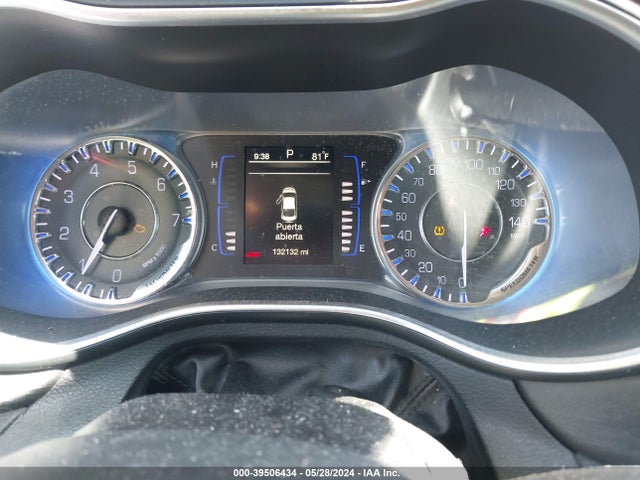 1C3CCCAB4GN152175 Chrysler 200 Limited