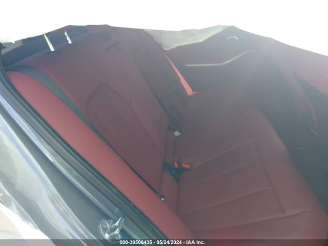 3MW69FF06R8E27175 BMW 3 Series 330i