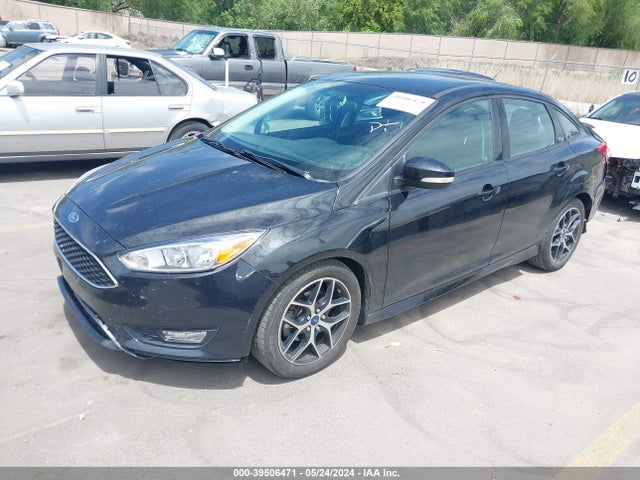 Ford FOCUS SE 2015 1FADP3F2XFL293913 Image 2