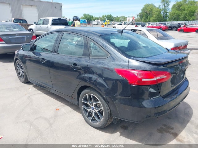 Ford FOCUS SE 2015 1FADP3F2XFL293913 Image 3