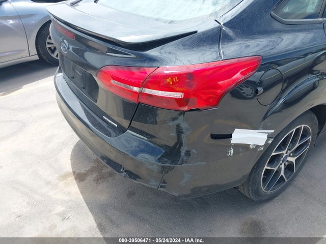 Ford FOCUS SE 2015 1FADP3F2XFL293913 Image 6