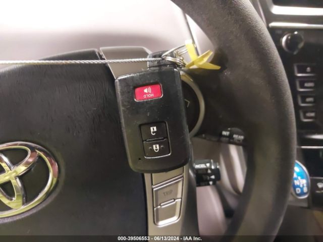 JTDZN3EU3HJ065758 Toyota Prius V Three