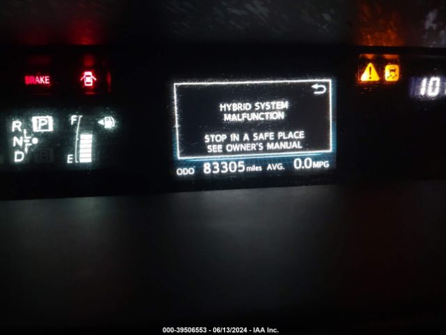 JTDZN3EU3HJ065758 Toyota Prius V Three