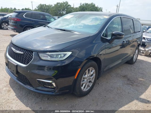 2C4RC1BG2PR532753 Chrysler Pacifica Touring L