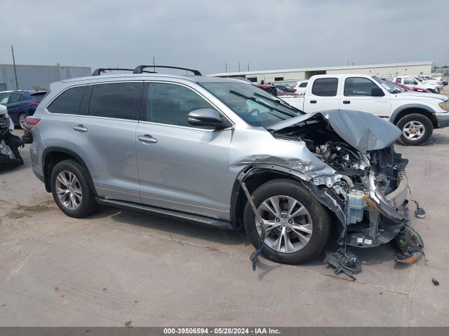 Toyota Highlander Xle V6 2014 5TDKKRFH3ES017111 Image 13