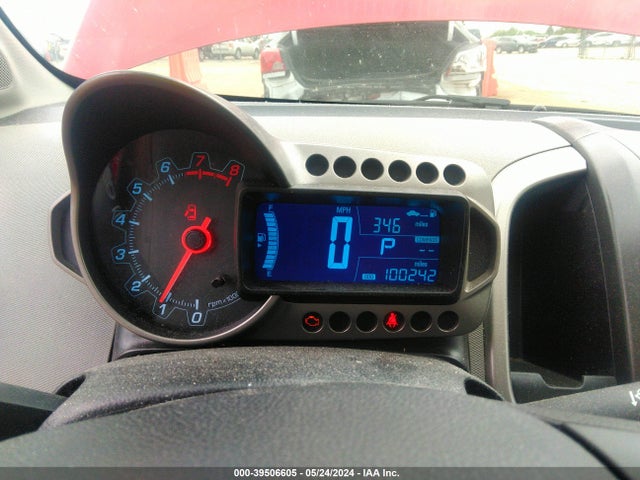 Chevrolet Sonic Lt Auto 2015 1G1JC5SH5F4113996 Image 7