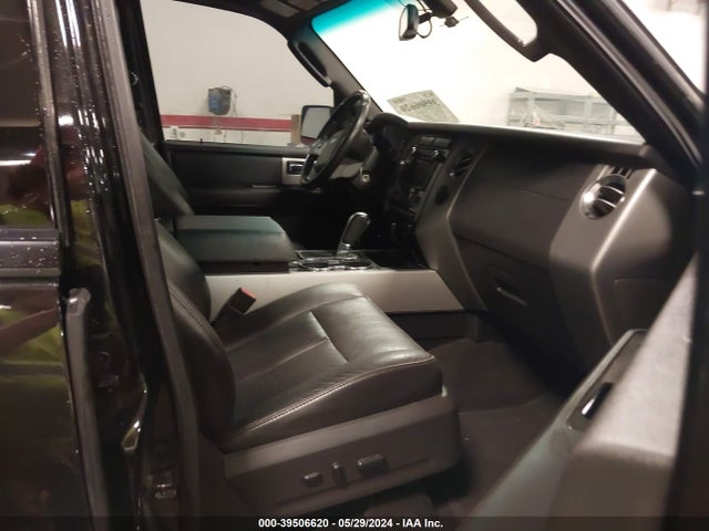 Ford Expedition Limited 2014 1FMJU2A58EEF50602 Image 5