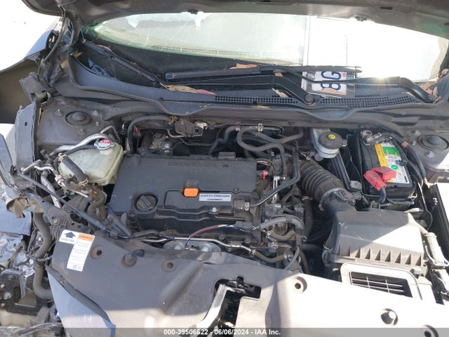 Honda Civic Lx 2018 2HGFC2F54JH601930 Image 10