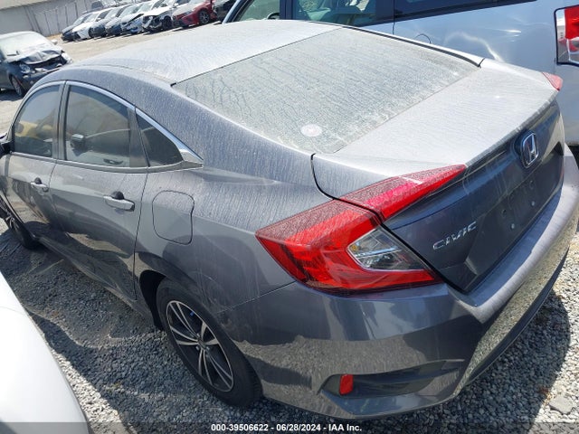Honda Civic Lx 2018 2HGFC2F54JH601930 Image 3