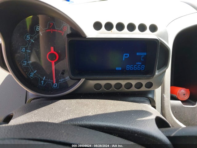 Chevrolet Sonic Lt Auto 2014 1G1JC5SB3E4171275 Image 7