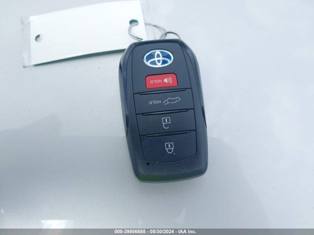 Toyota Venza Limited 2021 JTEAAAAH4MJ018864 Image 11