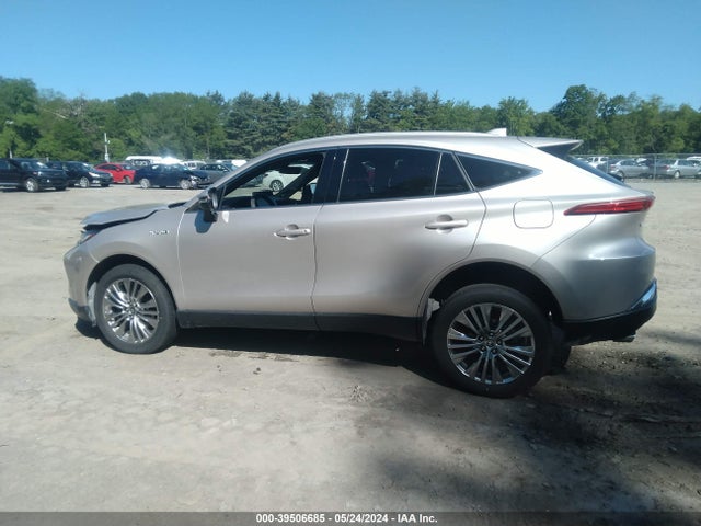 Toyota Venza Limited 2021 JTEAAAAH4MJ018864 Image 14