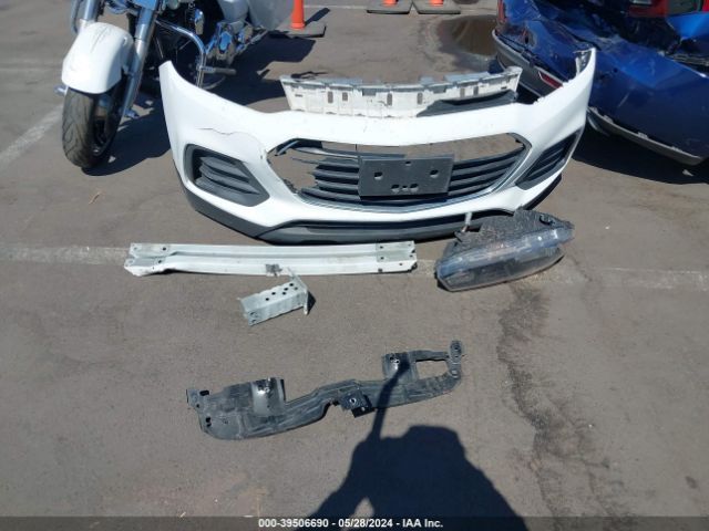 KL7CJNSB1LB035870 Chevrolet Trax Awd Ls